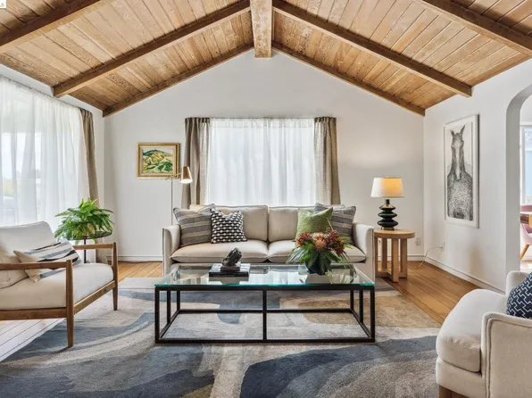 653 30th St, Richmond, CA 94804