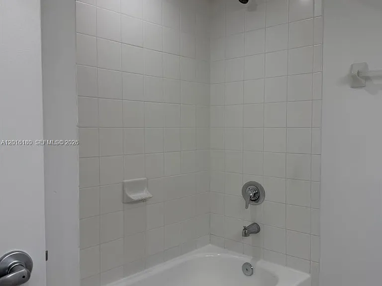 36 NW 6th Ave #1108 — Photo 29