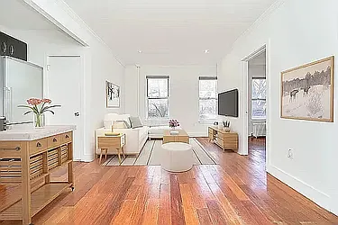 Rented by Living New York