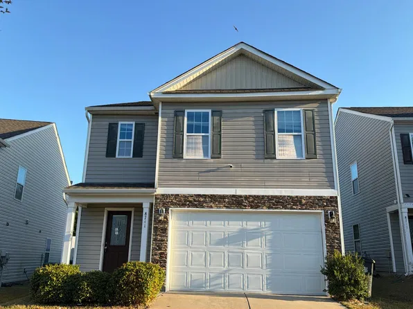 8741 Longnor St, Charlotte, NC 28214
