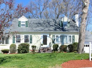 15 Moccasin Path, Arlington, MA 02474