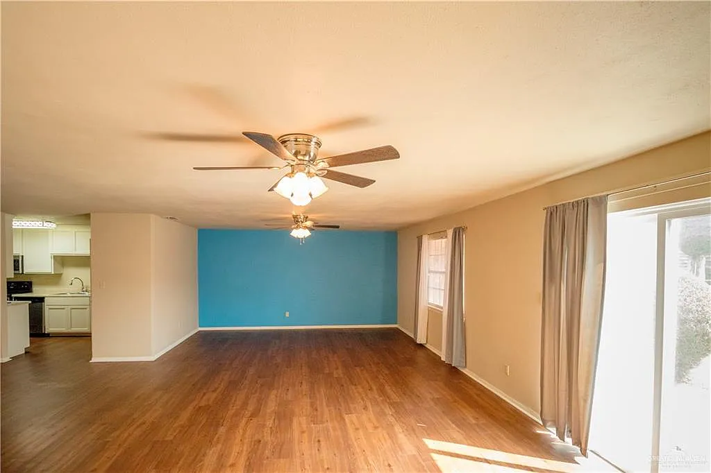 2 bed, 2.0 bath, 1685 sqft, $1,450 — Photo 4