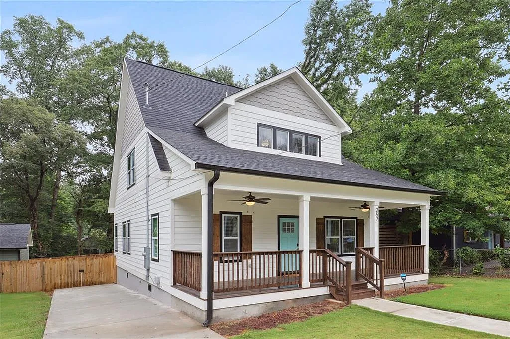 4 bed, 3.5 bath, 2320 sqft, $3,750 — Photo 1
