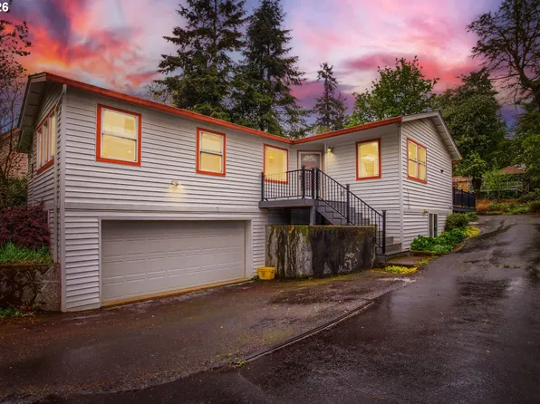 3237 SW Caraway Ct, Portland, OR 97219