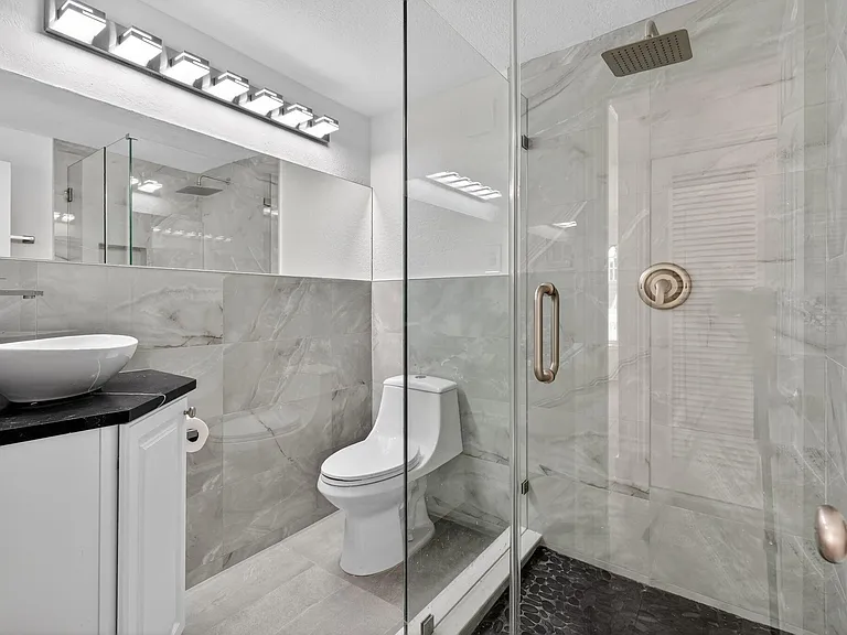 624 Southwind Cir #3 — Photo 36