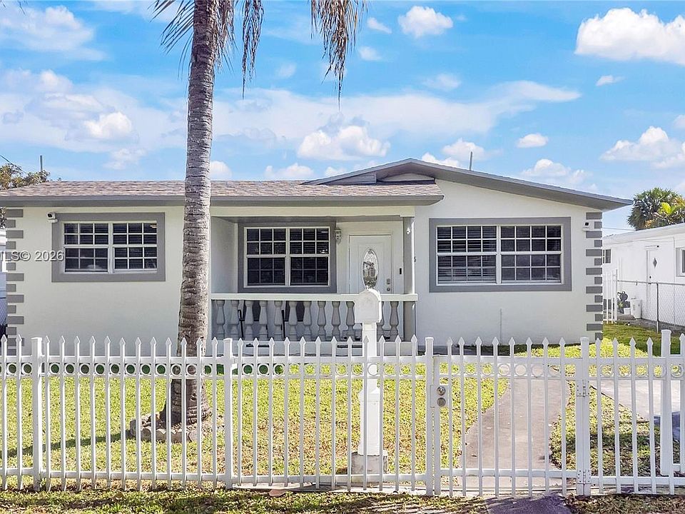 16895 NE 4th Pl, North Miami Beach, FL 33162 | Zillow