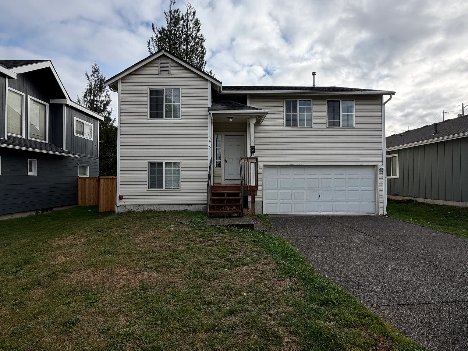 4 bed, 1836 sqft, $2,895 — Photo 1