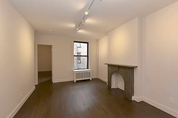 Rented by Tourma Realty LLC | media 49