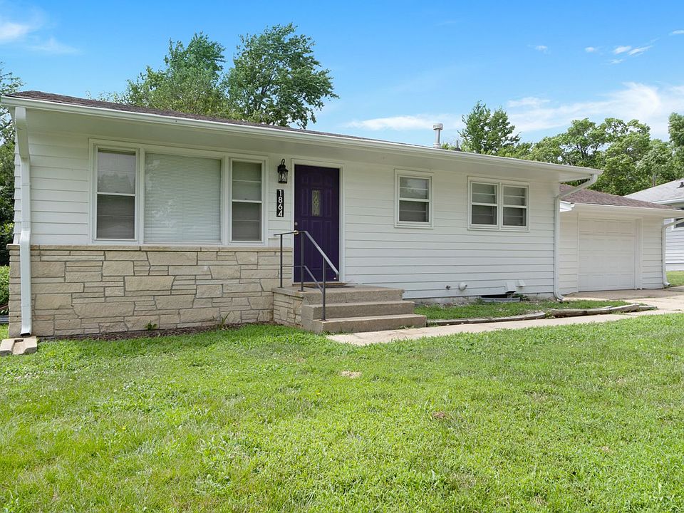 1st image of 1864 Elaine Dr #1864
