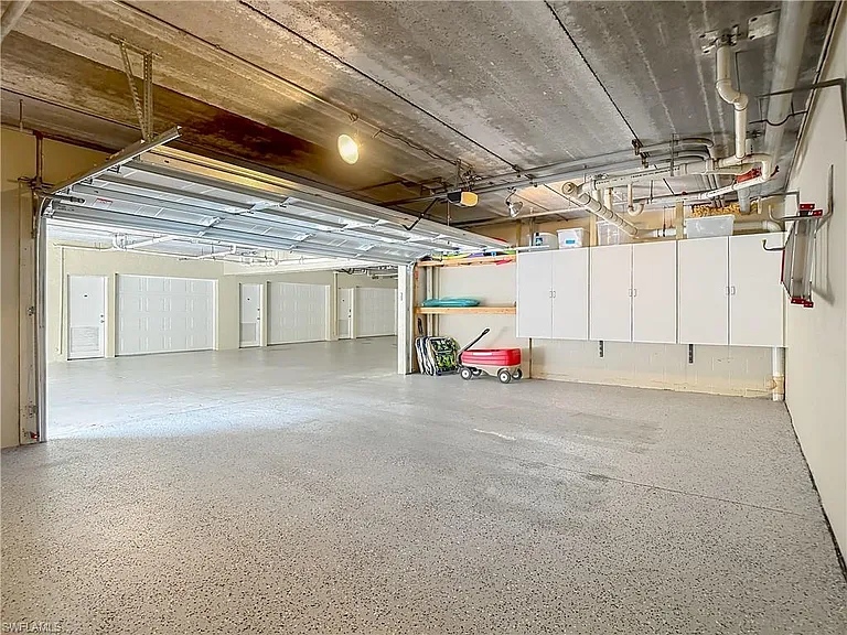 Pebble Creek Cir — Photo 37