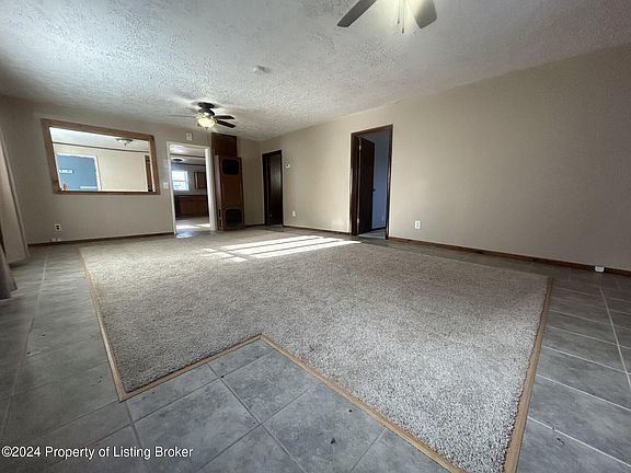 2nd image of 107 3rd Ave NW