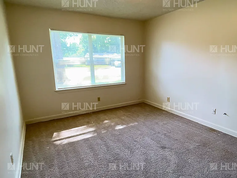 1450A Grissom Ct — Photo 12