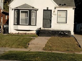 9234 Whitcomb St, Detroit, MI 48228