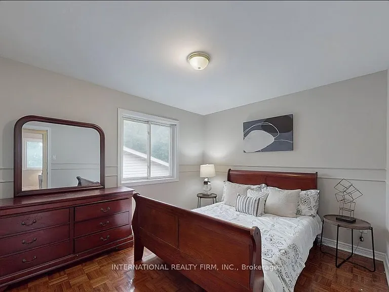 6 English St #2 — Photo 12