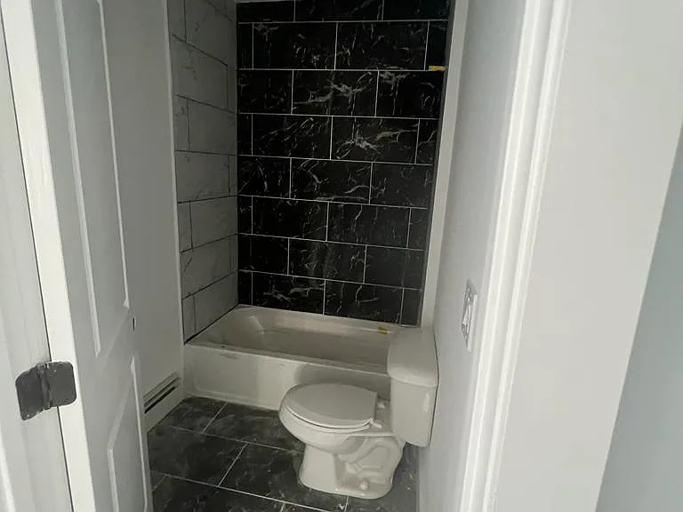 75 W 19th St #2 — Photo 6