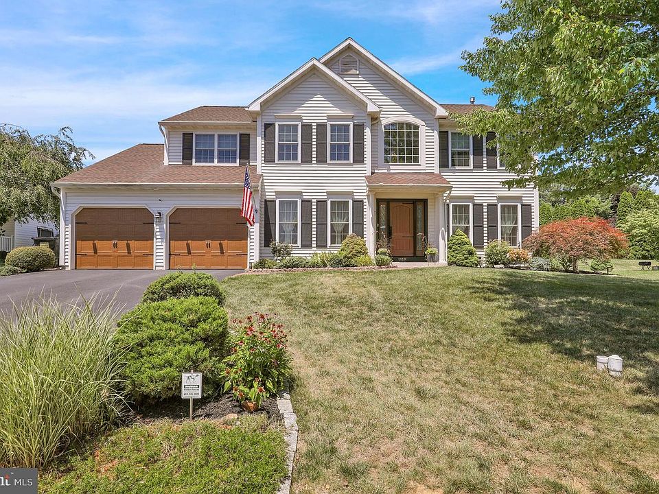 1st image of 1115 Stonehenge Dr