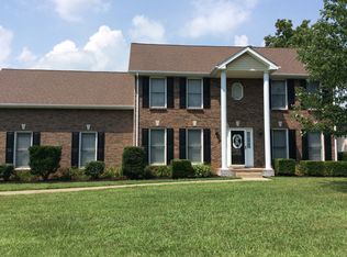 2435 Ellsworth Dr, Clarksville, TN 37043