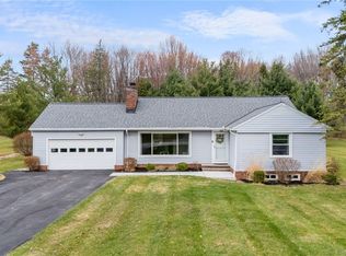 35085 Bainbridge Rd, Solon, OH 44139