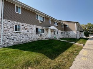 853 Eastern Ave #9, West Bend, WI 53095