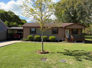 6333 Val St, Groves, TX 77619