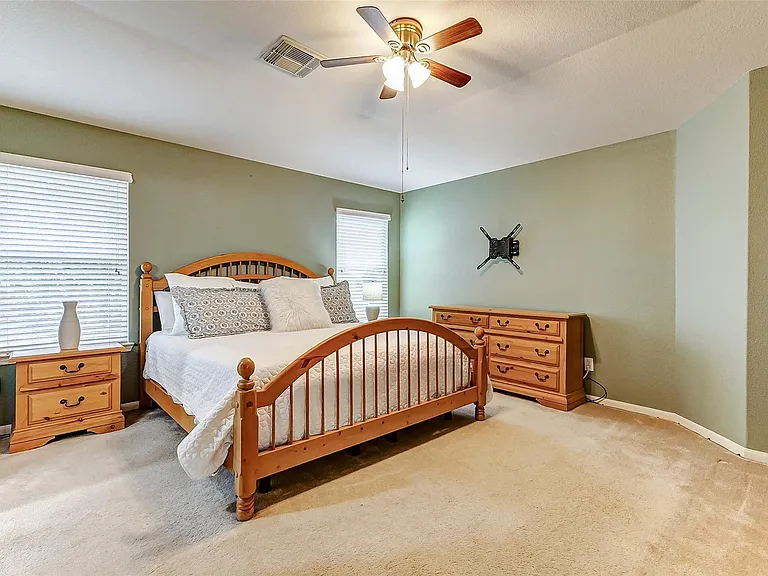 6303 Applewood Forest Dr — Photo 20