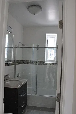 Rented by Sector Property Group | media 29