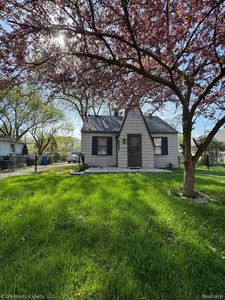 24231 Stewart Ave, Warren, MI, 48089