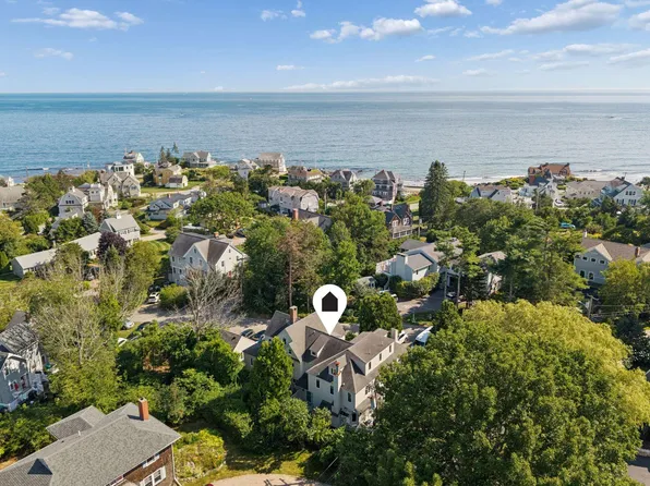 8 Woodland Avenue #3, Kennebunk, ME 04043