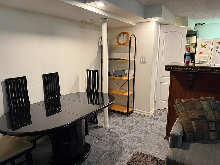 238 Bernard Ave #1B — Photo 15