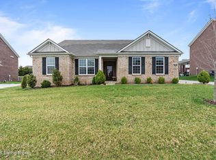 1008 Buckthorn Trce, La Grange, KY
