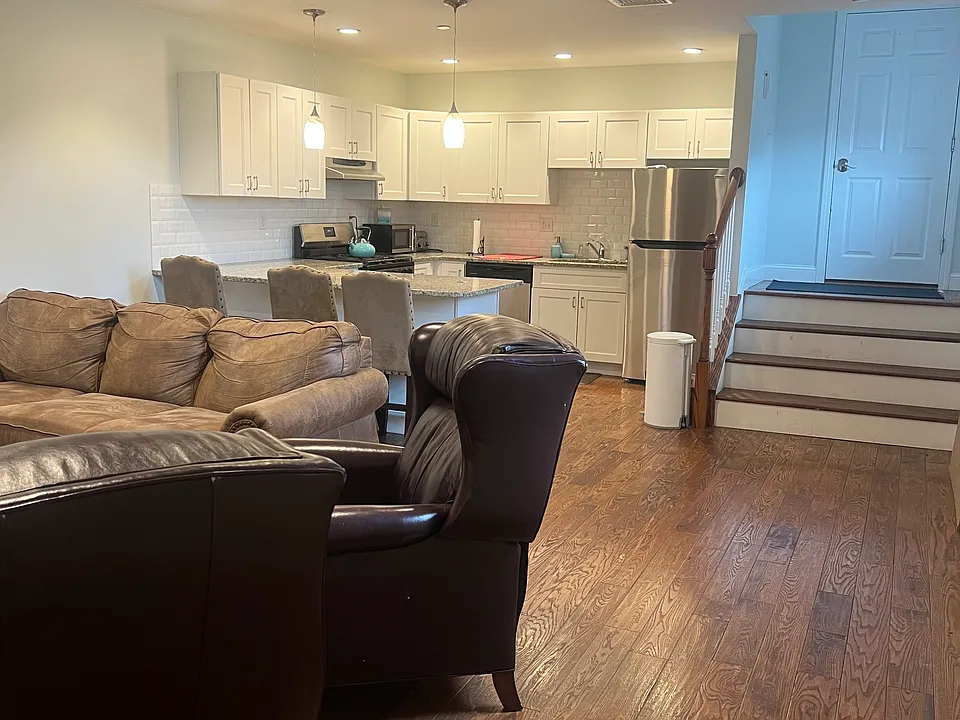 50 Water St
