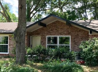 61 Savannah Hwy, Beaufort, SC 29906