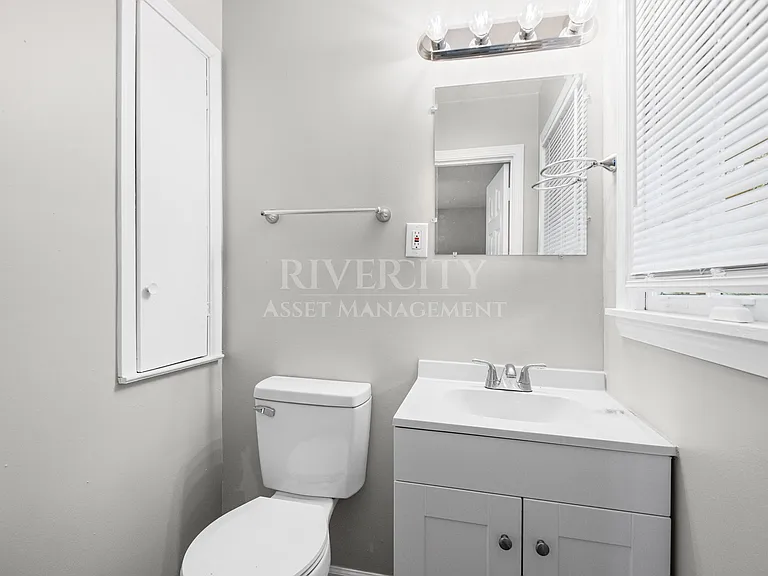 1381 Laudeen Dr — Photo 12