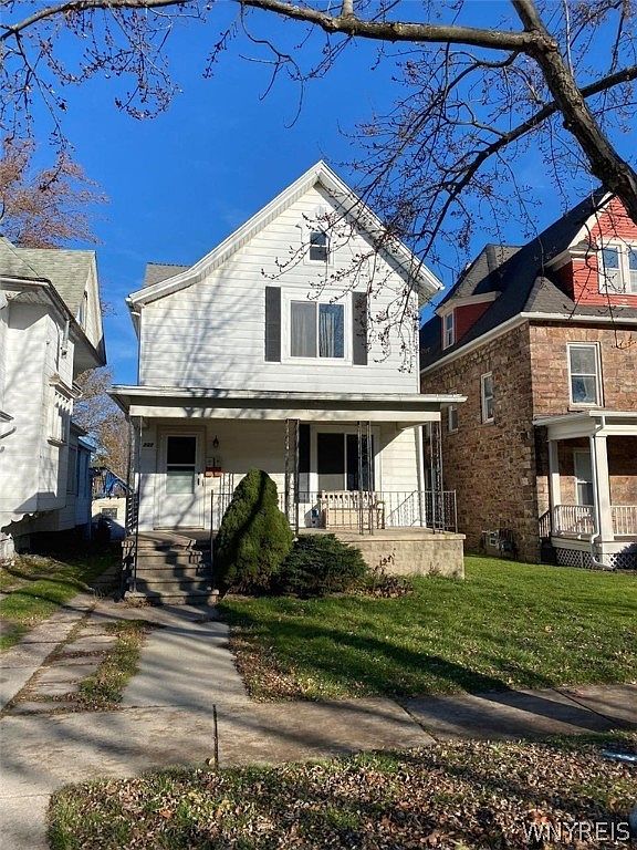 232 W Center St, Medina, NY 14103 Zillow