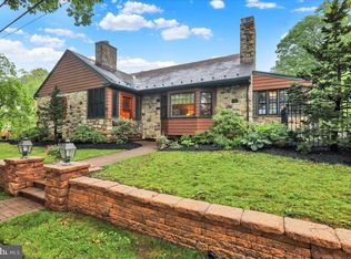 615 Wyoming Ave, Wyomissing, PA 19610