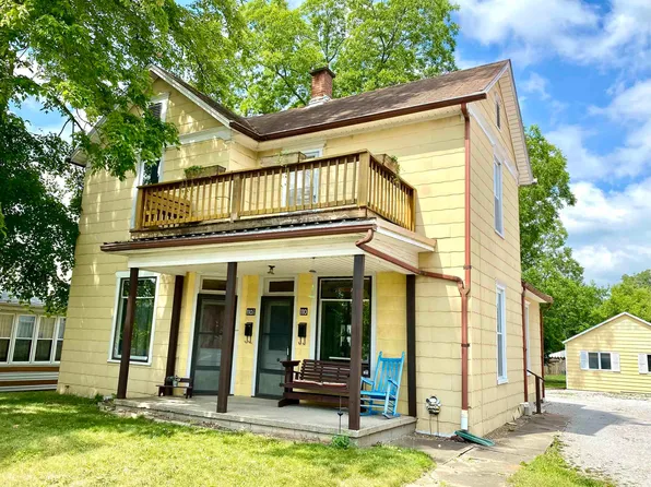 110 N Main St, Huntingburg, IN 47542