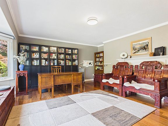 4th image of 2296 129b St