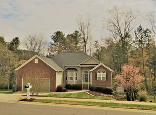 117 Deerfield Dr #19, Mount Holly, NC