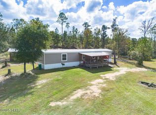 2437 Gilberts Mill Rd, Chipley, FL 32428