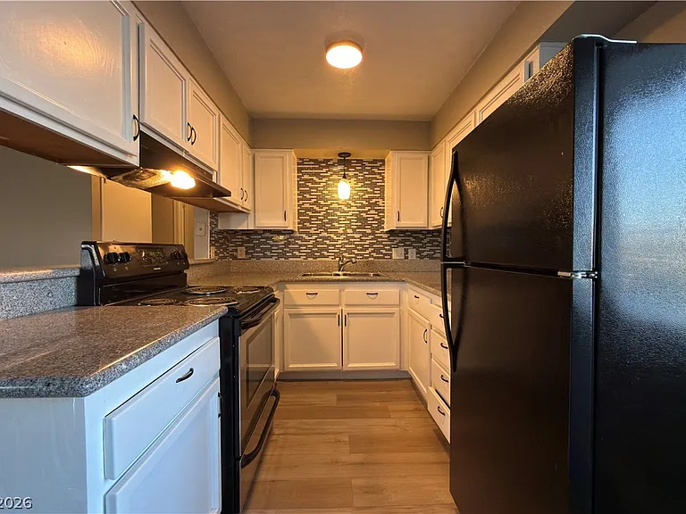 5336 Mancos Ct #4 — Photo 4