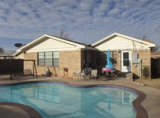 2219 16th St, Vernon, TX 76384