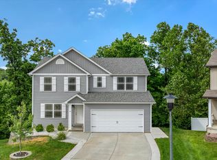 64 Huntleigh Park Ct, Wentzville, MO 63385