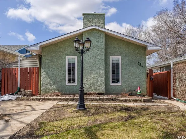 334 Robinson STREET, Regina, SK S4R 3R2