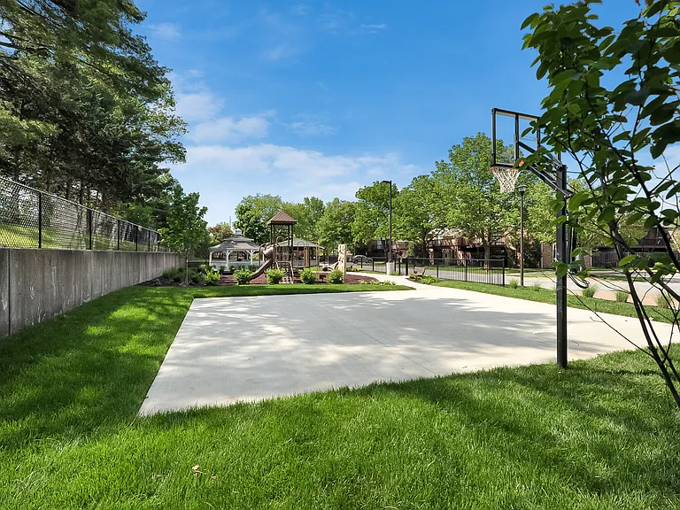 Basketball Court at Deerfield Apartments