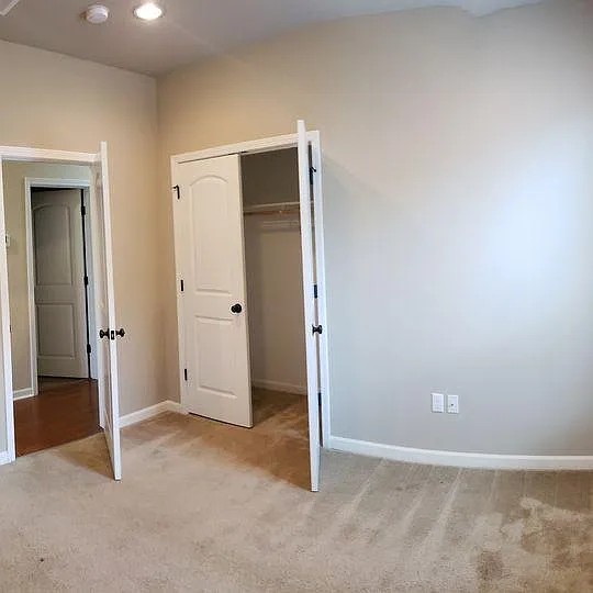 102 Sabine Dr — Photo 19