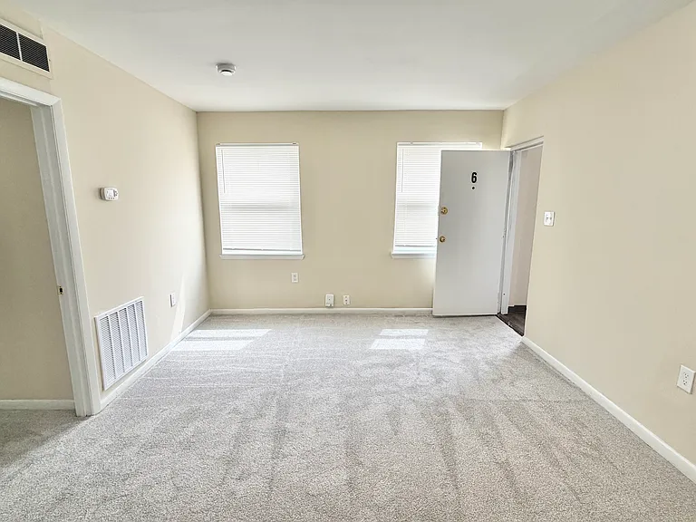 4912 Nash St NE #6 — Photo 3