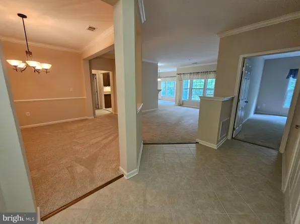 1010 Samantha Ln APT 302, Odenton, MD 21113