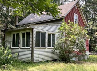 12 Old Cart Rd, Chebeague Island, ME 04017