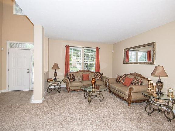 3rd image of 5752 W Port Dr