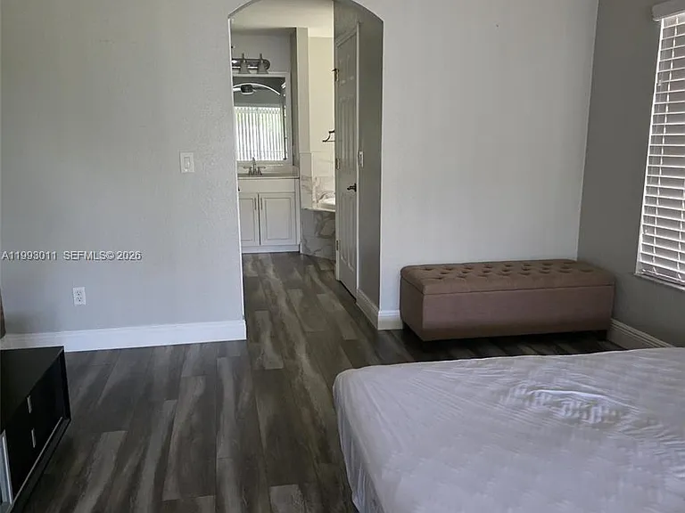 1816 Tomaso Ave — Photo 34